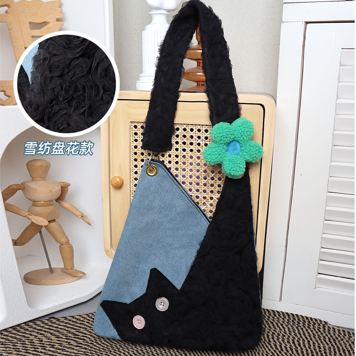 Checkered Denim Cat Plush Large Capacity Shoulder Crossbody Bag - Cute Artistic Style for Unique Fashion Lovers Checkered Denim Cat Plush Large Capacity Shoulder Crossbody Bag - Cute Artistic Style for Unique Fashion Lovers