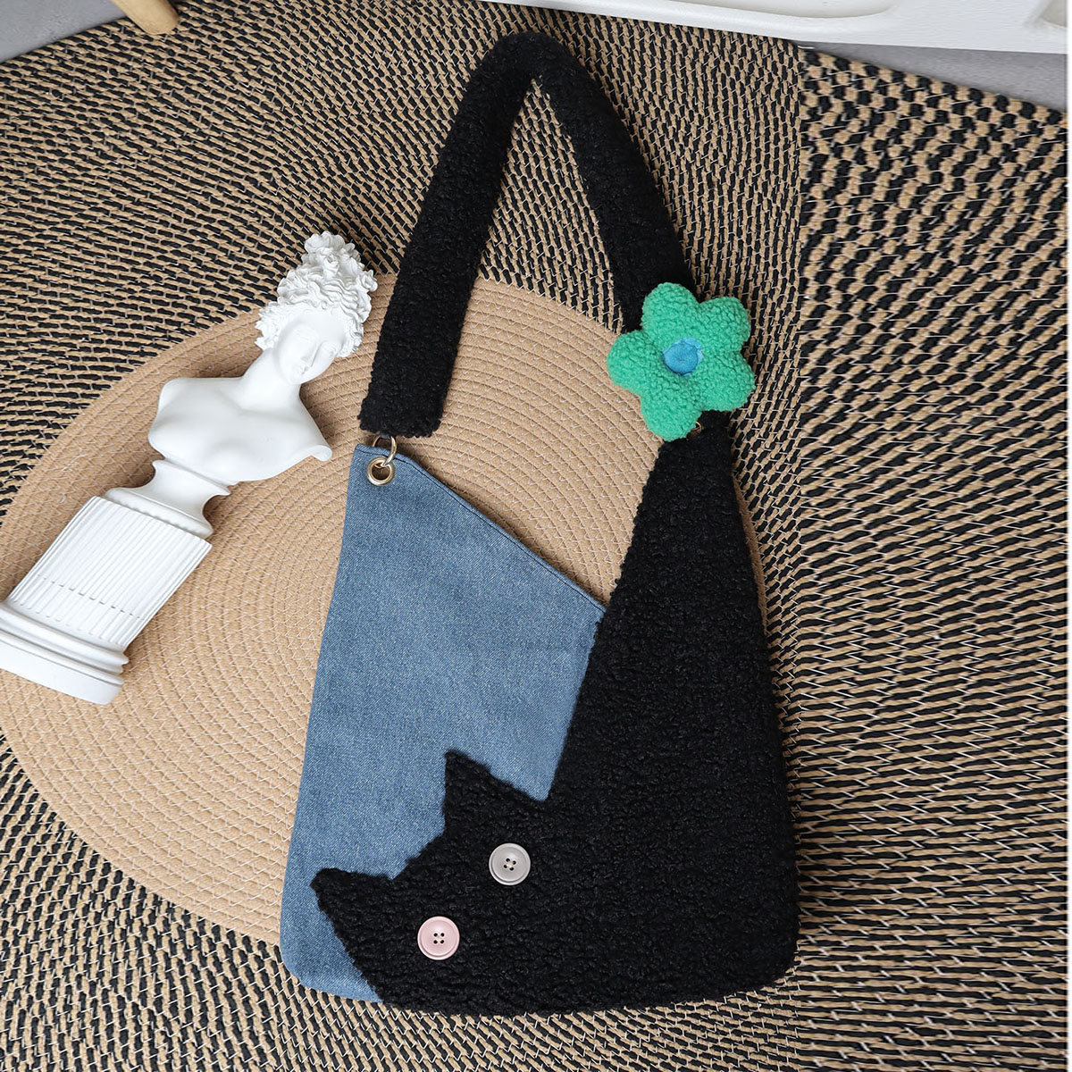 Checkered Denim Cat Plush Large Capacity Shoulder Crossbody Bag - Cute Artistic Style for Unique Fashion Lovers Checkered Denim Cat Plush Large Capacity Shoulder Crossbody Bag - Cute Artistic Style for Unique Fashion Lovers