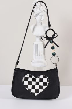Checkered Heart-Shaped Crossbody Bag for Millennial Girls - Sweet Cool Design, 2023 Spring/Summer Style, High Quality