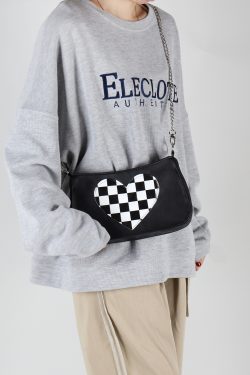 Checkered Heart-Shaped Crossbody Bag for Millennial Girls - Sweet Cool Design, 2023 Spring/Summer Style, High Quality
