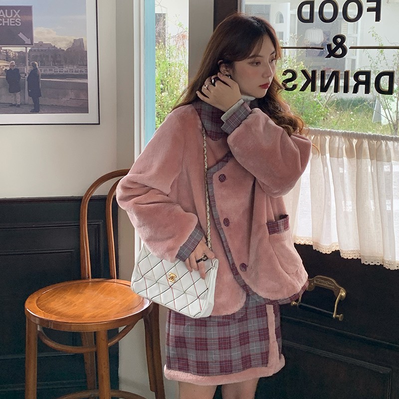 Chic Dress and Skirt Set - Perfect for Summer Style, Versatile Outfits for Every Occasion, Trendy and Fashion-Forward Chic Dress and Skirt Set - Perfect for Summer Style, Versatile Outfits for Every Occasion, Trendy and Fashion-Forward