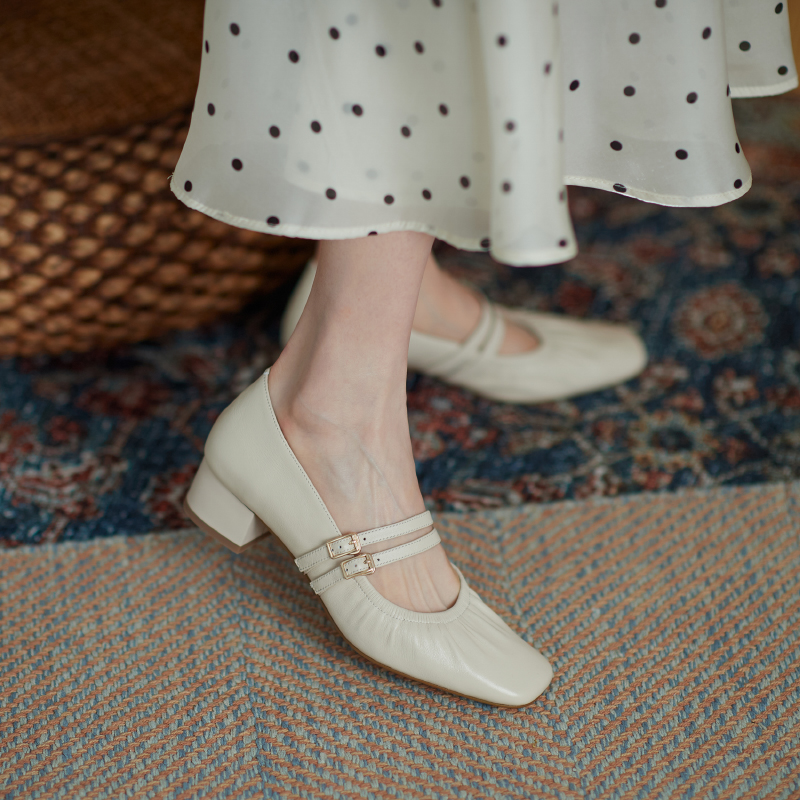 Chic Genuine Leather Mary Jane Shoes for Women - Mid-Heel Square Toe Flats - Stylish Summer Grandma Shoes Chic Genuine Leather Mary Jane Shoes for Women - Mid-Heel Square Toe Flats - Stylish Summer Grandma Shoes