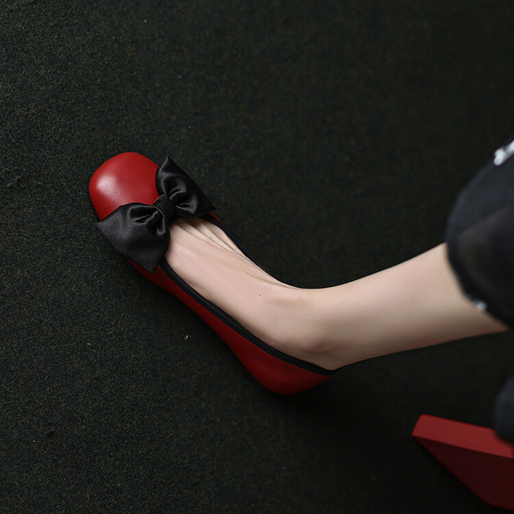 Chic Italian Bow Shallow Mouth Flat Loafers for Women - Versatile Genuine Leather Single Shoes in Fashionable Style Chic Italian Bow Shallow Mouth Flat Loafers for Women - Versatile Genuine Leather Single Shoes in Fashionable Style