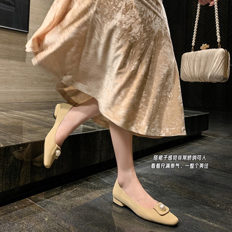 Chic Pearl Mom Shoes - Italian Flat Low-Heeled Shoes for Women, French Elegance, Chanel-Inspired, Trendy Fashion Footwear Chic Pearl Mom Shoes - Italian Flat Low-Heeled Shoes for Women, French Elegance, Chanel-Inspired, Trendy Fashion Footwear