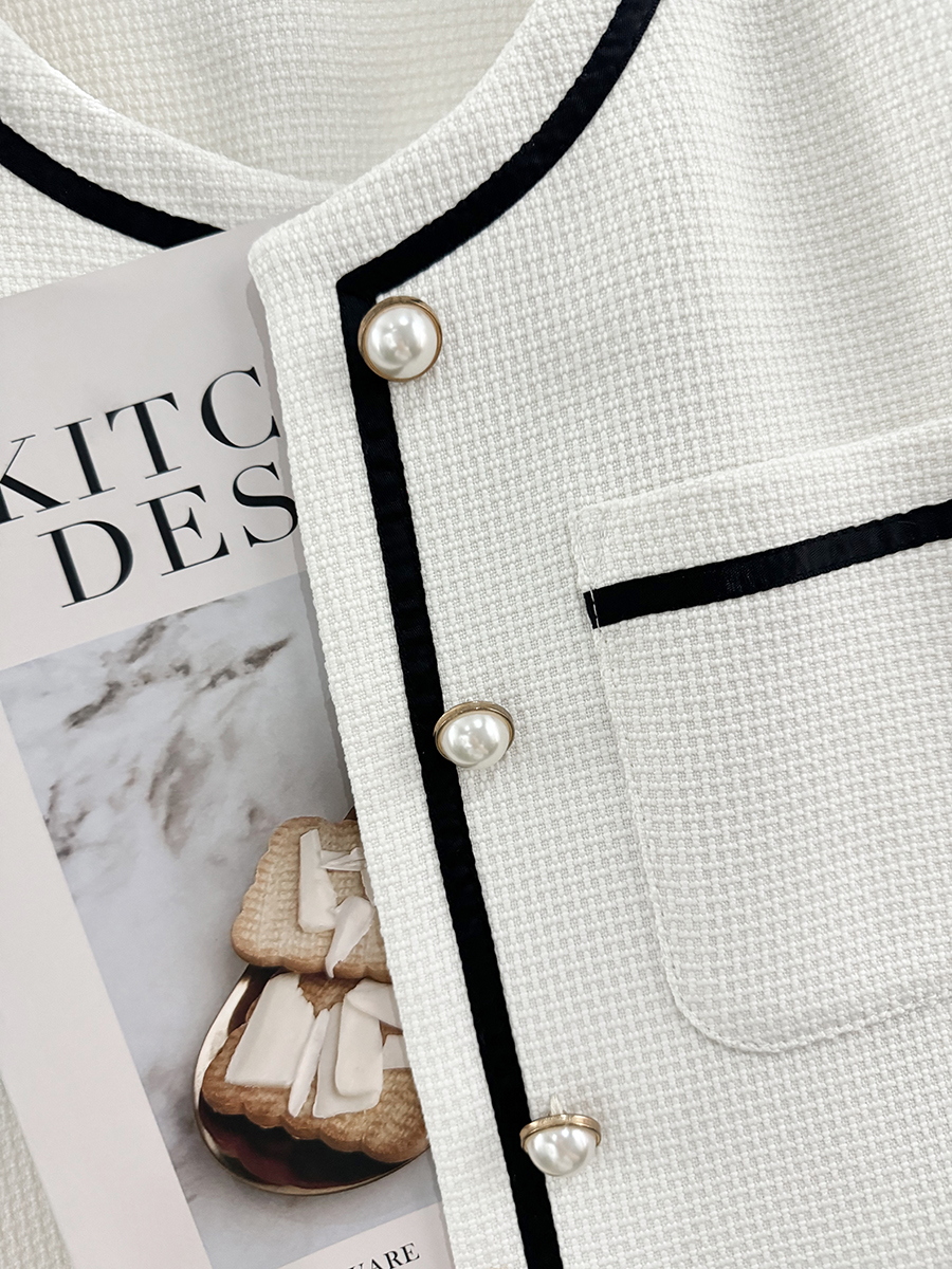 Chic White French Style Short Sleeve Blazer for Women - Summer Lightweight 2025 Fashion Elegant Suit Chic White French Style Short Sleeve Blazer for Women - Summer Lightweight 2025 Fashion Elegant Suit