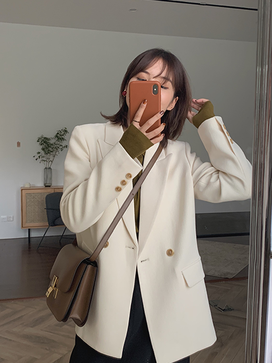 Chic White Petite Suit Jacket for Women - High-End Casual Blazer in Korean Style for Spring & Autumn 2025 Chic White Petite Suit Jacket for Women - High-End Casual Blazer in Korean Style for Spring & Autumn 2025