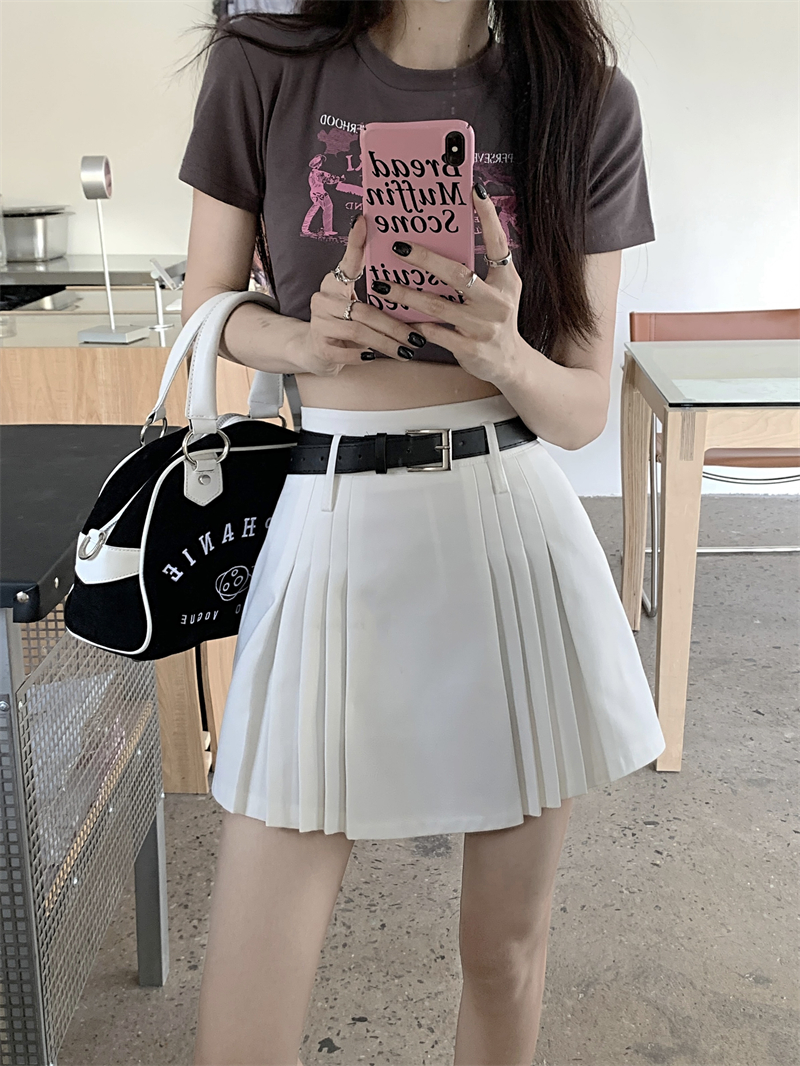 Chic White Plus Size High-Waisted Pleated Half Skirt for Women, Summer A-Line College Style Short Skirt Chic White Plus Size High-Waisted Pleated Half Skirt for Women, Summer A-Line College Style Short Skirt
