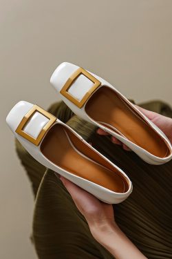 Chic Women's Slip-On Low-Heeled Shoes with Square Buckle - French British Style Versatile Design for Effortless Fashion