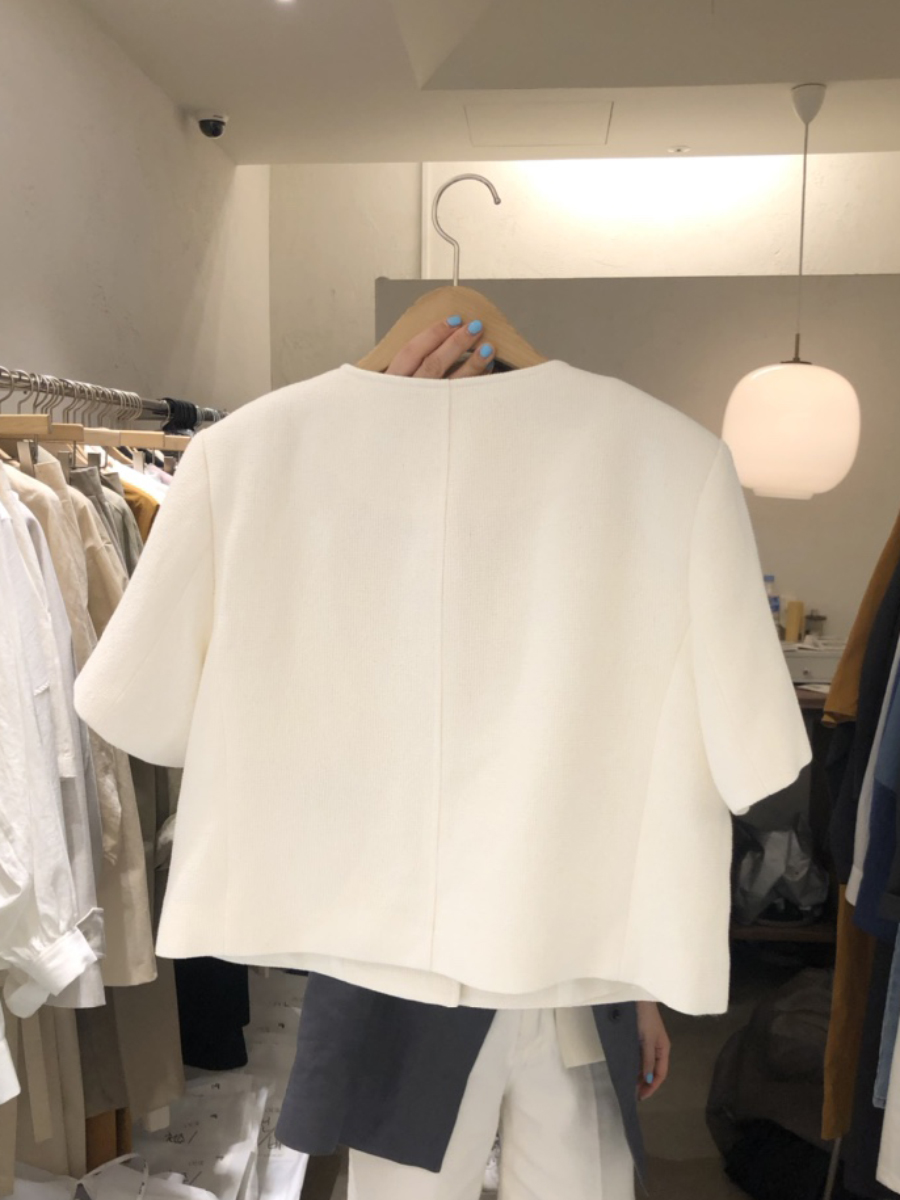 Chic Women's Suit Jacket in Small Fragrant Style - Summer 2025 White Design, Trendy Korean Style Blazer Chic Women's Suit Jacket in Small Fragrant Style - Summer 2025 White Design, Trendy Korean Style Blazer