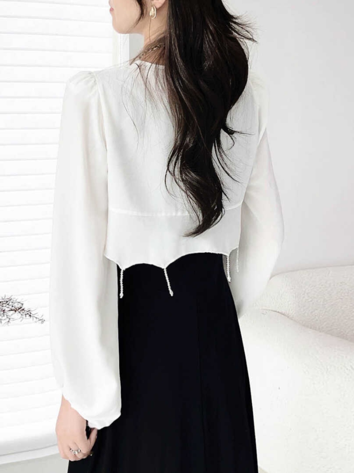 Chiffon Sun Protection Shawl Top for Women, Lantern Sleeves, Beaded Tassel, Versatile Slimming Outerwear for Spring & Summer Chiffon Sun Protection Shawl Top for Women, Lantern Sleeves, Beaded Tassel, Versatile Slimming Outerwear for Spring & Summer