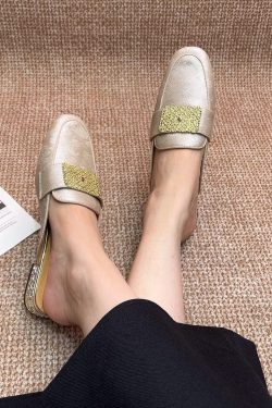 Chinese-Style Closed-Toe Flat Mules in Genuine Leather - Italian Corso Venezia Inspired Lazy Cool Slippers for Effortless Chic