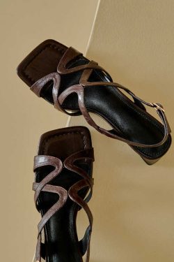 Chunky Heel Genuine Leather Open-Toe Hollow Back Strap Sandals for Women - Stylish Italian Design