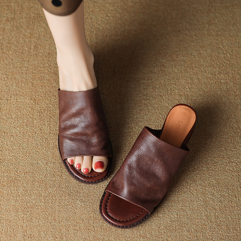 Chunky Heel Half Mules Sandals for Summer - Pure Leather One-Strap Cool Mules - Stylish Italian Summer Footwear Chunky Heel Half Mules Sandals for Summer - Pure Leather One-Strap Cool Mules - Stylish Italian Summer Footwear