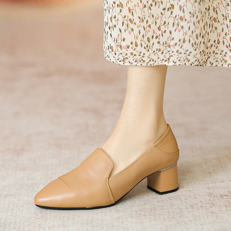 Chunky Heel Italian-Style Genuine Leather Soft Sole Shoes for Spring and Autumn - Comfortable French Fashion Footwear Chunky Heel Italian-Style Genuine Leather Soft Sole Shoes for Spring and Autumn - Comfortable French Fashion Footwear