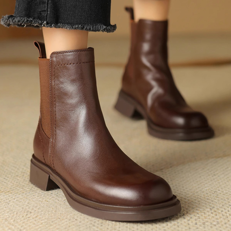 Chunky Heel Martin Boots in Italian-Style Soft Leather, 4 cm Comfort Sole, Cowhide, Trendy and Durable Footwear Chunky Heel Martin Boots in Italian-Style Soft Leather, 4 cm Comfort Sole, Cowhide, Trendy and Durable Footwear