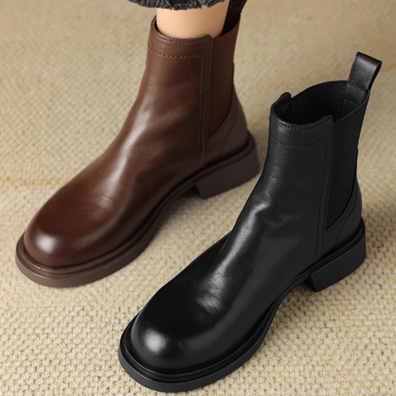 Chunky Heel Martin Boots in Italian-Style Soft Leather, 4 cm Comfort Sole, Cowhide, Trendy and Durable Footwear Chunky Heel Martin Boots in Italian-Style Soft Leather, 4 cm Comfort Sole, Cowhide, Trendy and Durable Footwear