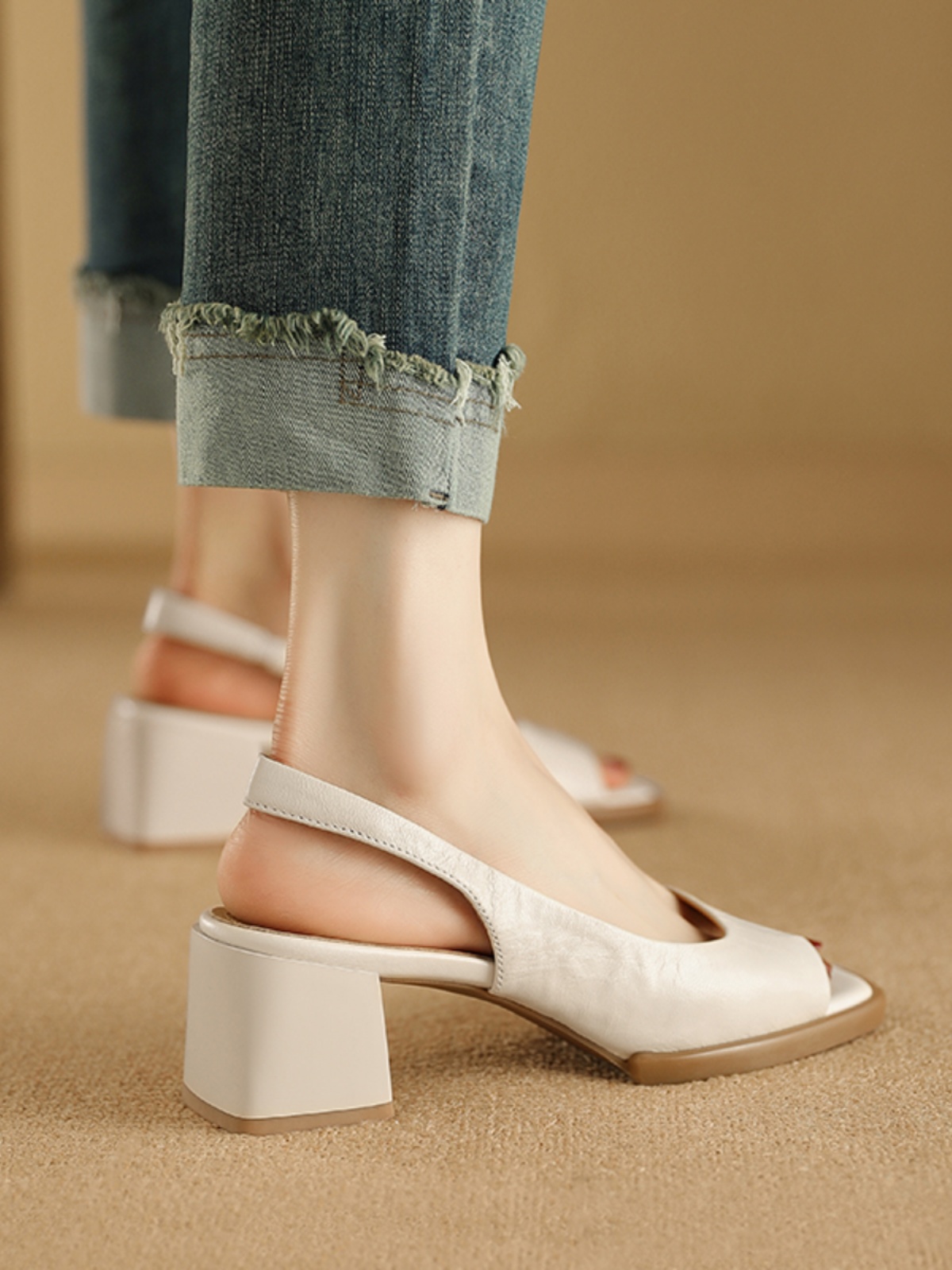 Chunky Heel Peep Toe Sandals for Women - Simple Square Toe, Back Strap, High Heel, 2025 Summer Style in Layered Cowhide Chunky Heel Peep Toe Sandals for Women - Simple Square Toe, Back Strap, High Heel, 2025 Summer Style in Layered Cowhide