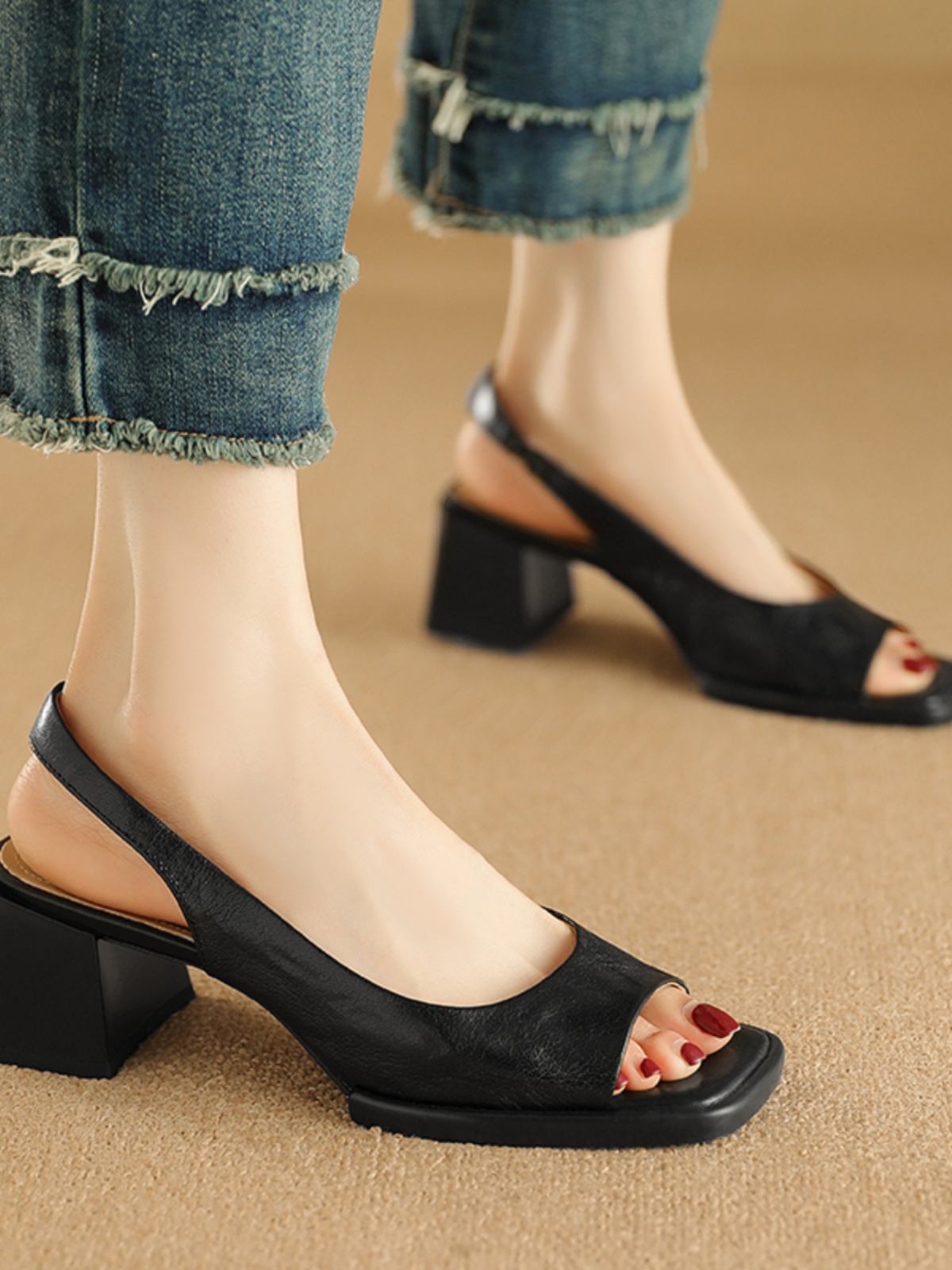 Chunky Heel Peep Toe Sandals for Women - Simple Square Toe, Back Strap, High Heel, 2025 Summer Style in Layered Cowhide Chunky Heel Peep Toe Sandals for Women - Simple Square Toe, Back Strap, High Heel, 2025 Summer Style in Layered Cowhide