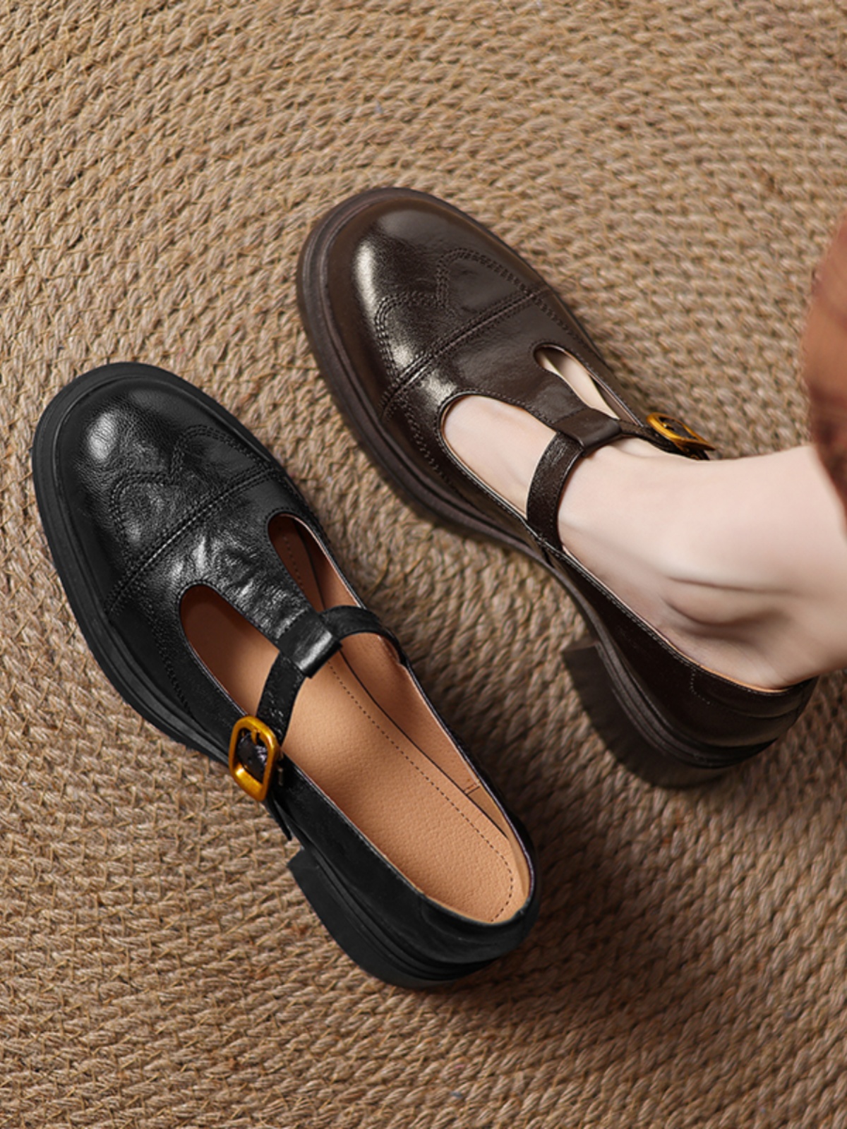 Chunky Heel T-Strap Loafers for Women - Mid-Heel Round Toe Hollow-Out Leather Shoes, 2025 Trendy Fashion Footwear Chunky Heel T-Strap Loafers for Women - Mid-Heel Round Toe Hollow-Out Leather Shoes, 2025 Trendy Fashion Footwear