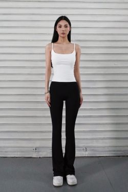 Classic Padded Strap Tank Top with Double-Layer Design for Slim Fit and Side Breast Coverage - Perfect for Y2K and Everyday Style