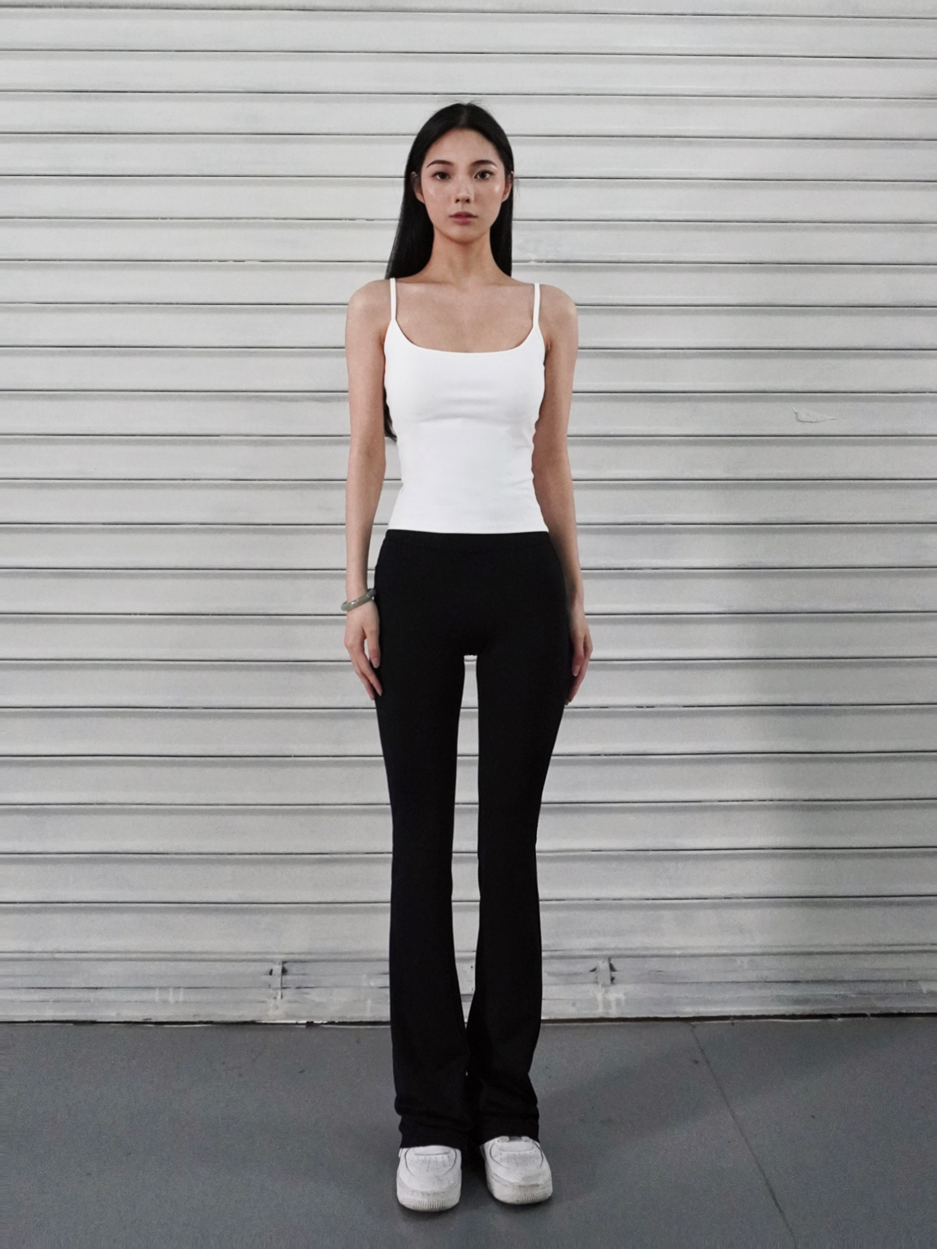 Classic Padded Strap Tank Top with Double-Layer Design for Slim Fit and Side Breast Coverage - Perfect for Y2K and Everyday Style Classic Padded Strap Tank Top with Double-Layer Design for Slim Fit and Side Breast Coverage - Perfect for Y2K and Everyday Style