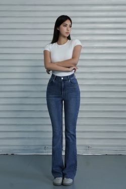 Classic Washed High-Waisted Flared Jeans for Women - Vintage 90s Style, Trendy Casual Denim Trousers