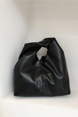 Cloud Bag Handbag 2023 - High-End Smooth Leather, Wrinkled Design, Small Size, Korean Style Fashion Accessory