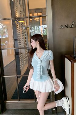 College Style Knitted Cardigan and Top Two-Piece Set - Casual Fashion Essential for Y2K and Korean Style Looks