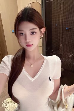 College Style Knitted Cardigan and Top Two-Piece Set - Casual Fashion Essential for Y2K and Korean Style Looks