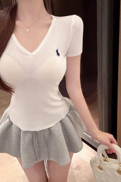 College Style Knitted Cardigan and Top Two-Piece Set - Casual Fashion Essential for Y2K and Korean Style Looks