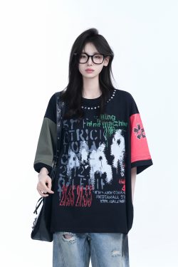 Color-Block Graffiti T-Shirt for Women - American Industrial Style, Loose Fit Short Sleeve, Trendy Streetwear Design