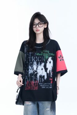 Color-Block Graffiti T-Shirt for Women - American Industrial Style, Loose Fit Short Sleeve, Trendy Streetwear Design