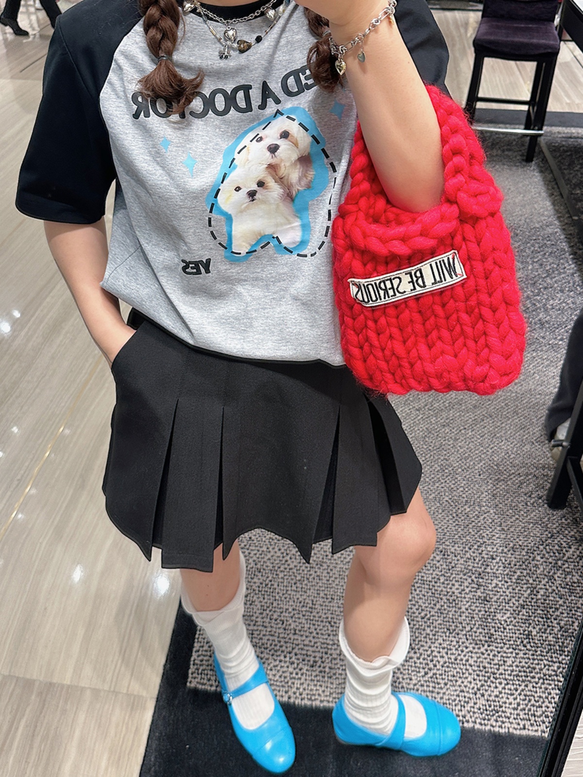 Color-Block Short Sleeve T-Shirt for Women with Shoulder Pads - Stylish Summer 2025 Blouse, Age-Reducing, Trendy Fashion Top Color-Block Short Sleeve T-Shirt for Women with Shoulder Pads - Stylish Summer 2025 Blouse, Age-Reducing, Trendy Fashion Top