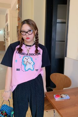 Color-Block Short Sleeve T-Shirt for Women with Shoulder Pads - Stylish Summer 2025 Blouse, Age-Reducing, Trendy Fashion Top