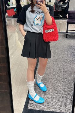 Color-Block Short Sleeve T-Shirt for Women with Shoulder Pads - Stylish Summer 2025 Blouse, Age-Reducing, Trendy Fashion Top