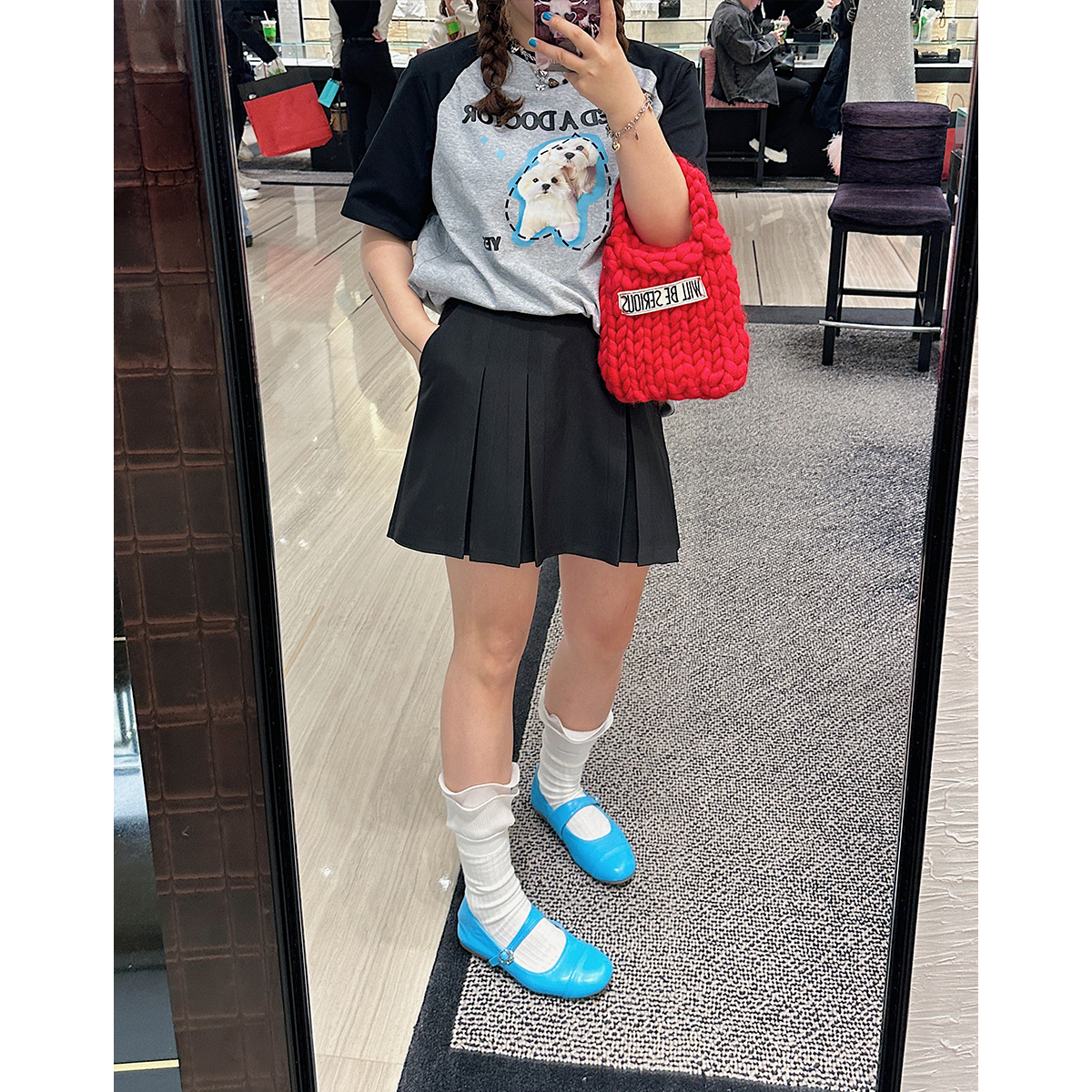 Color-Block Short Sleeve T-Shirt for Women with Shoulder Pads - Stylish Summer 2025 Blouse, Age-Reducing, Trendy Fashion Top Color-Block Short Sleeve T-Shirt for Women with Shoulder Pads - Stylish Summer 2025 Blouse, Age-Reducing, Trendy Fashion Top