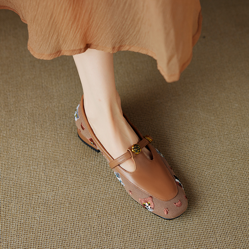 Color-Blocked Genuine Leather Round Toe Camellia Loafers for Women - Single Strap Low Chunky Heel Flats Color-Blocked Genuine Leather Round Toe Camellia Loafers for Women - Single Strap Low Chunky Heel Flats