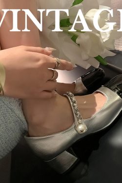 Color-Blocked Mary Jane Shoes - French Temperament, Elegant Evening Flats, Stylish Bridesmaid Footwear, Chic 90s-Inspired Design