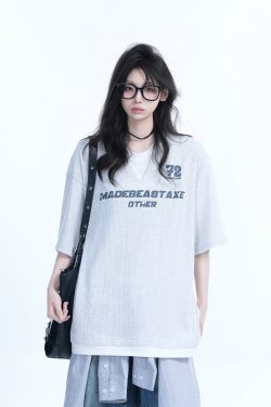 Color-Blocking Faux Two-Piece V-Neck Short Sleeve T-Shirt for Women - Waffle Texture, Loose Fit, College Style, Casual Fashion