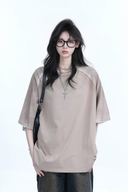 Color-Blocking Raglan T-Shirt for Women - Oversized Loose Fit Short Sleeve Tee with American Sports Style, Casual Trendy Look