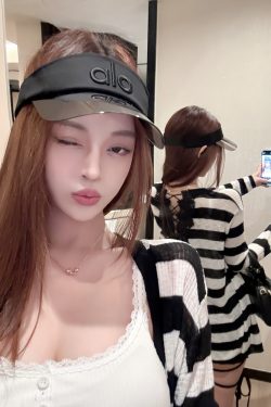 Color-Blocking Strapless Top for Women - Slim Fit, Trendy Summer Fashion, Perfect for Y2K and Casual Outings