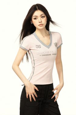 Color-Blocking Striped V-Neck T-Shirt for Women - Summer Slim-Fit Top with Shoulder Seams, American Style, Casual Fashion