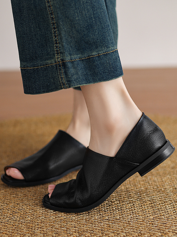 Comfortable Black Peep-Toe Flat Sandals for Women - Soft Sole Casual Summer Shoes 2025, Trendy Sheepskin Design Comfortable Black Peep-Toe Flat Sandals for Women - Soft Sole Casual Summer Shoes 2025, Trendy Sheepskin Design
