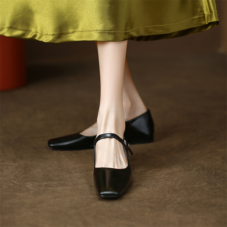 Comfortable Genuine Leather Mary Jane Flat Shoes with Square Toe and Single Buckle - Stylish Everyday Footwear Comfortable Genuine Leather Mary Jane Flat Shoes with Square Toe and Single Buckle - Stylish Everyday Footwear