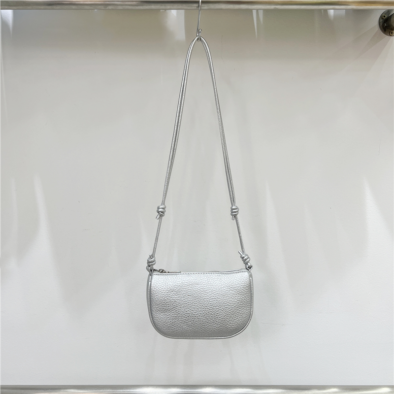 Compact Soft Leather Lychee Pattern Crossbody Bag - Cute Lightweight Versatile Shoulder Phone Bag for Spring and Summer Compact Soft Leather Lychee Pattern Crossbody Bag - Cute Lightweight Versatile Shoulder Phone Bag for Spring and Summer