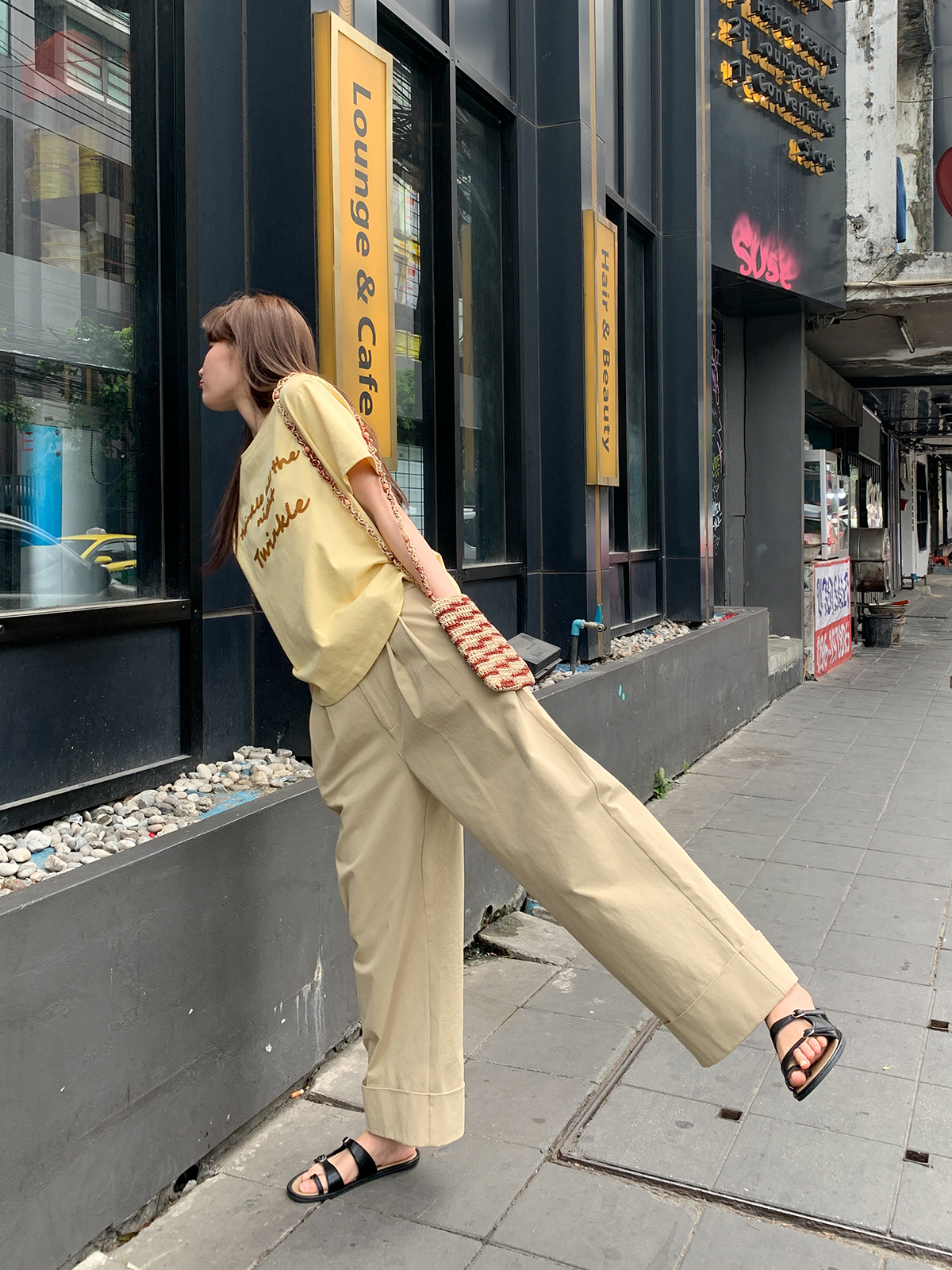 Contrast Color Letter Embroidery Round Neck Short Sleeve T-Shirt for Women - Loose Slimming Summer 2025 Style, Casual Fashion Essential Contrast Color Letter Embroidery Round Neck Short Sleeve T-Shirt for Women - Loose Slimming Summer 2025 Style, Casual Fashion Essential