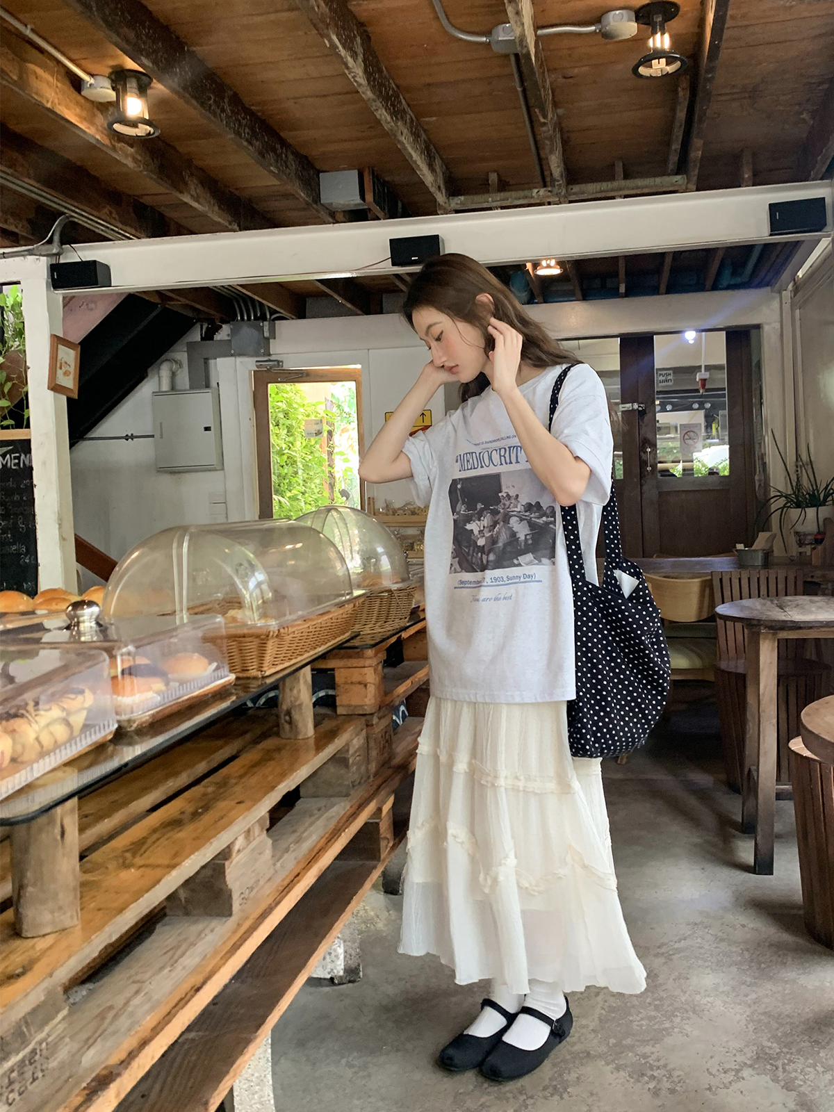 Contrast Color Portrait Print Round Neck Short Sleeve T-Shirt for Women - Loose Fit Pure Cotton Summer Style 2025 Contrast Color Portrait Print Round Neck Short Sleeve T-Shirt for Women - Loose Fit Pure Cotton Summer Style 2025