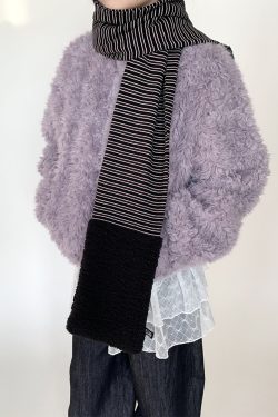 Cozy Striped Patchwork Scarf in Fluffy Lamb Wool - Warm and Cold-Resistant Neck Warmer for Autumn & Winter Fashion
