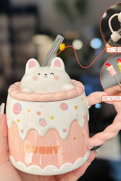 Creative Birthday Cake Mug - High-Value Ceramic Water Cup with Lid, Perfect Gift for Girls and Best Friends