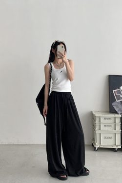 Crispy Soft Wide-Leg Pants for Spring & Autumn - Casual Loose Draped Design, Perfect for Lazy Days and Effortless Style